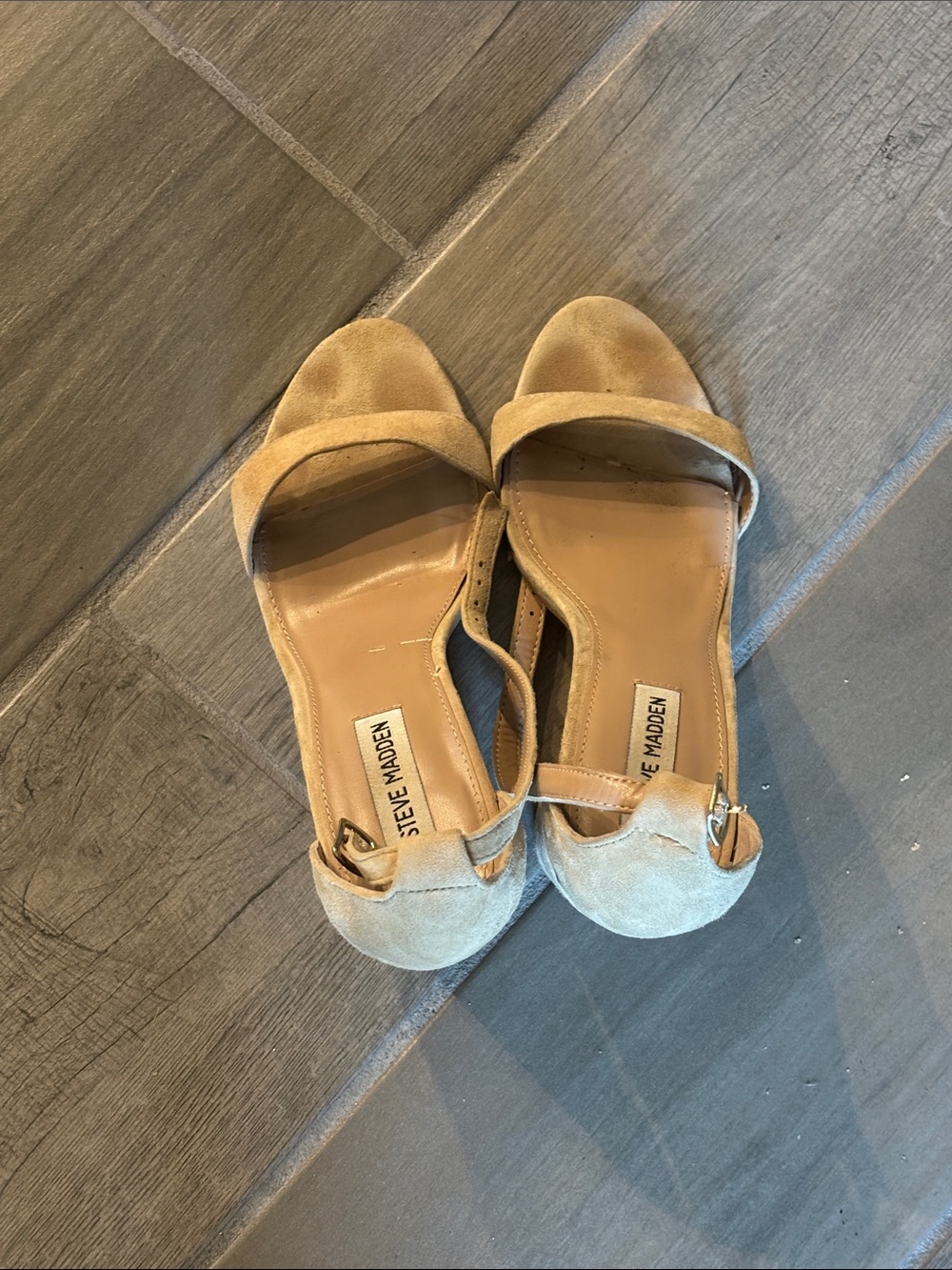 Steve Madden Carrson heel- size 10- tan suede